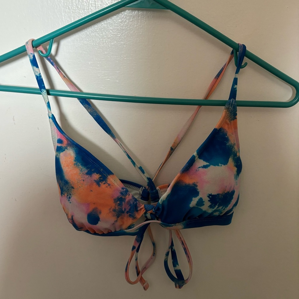 Adore Me Bikini • Medium Criss Cross Top • Large High Waisted Bottom